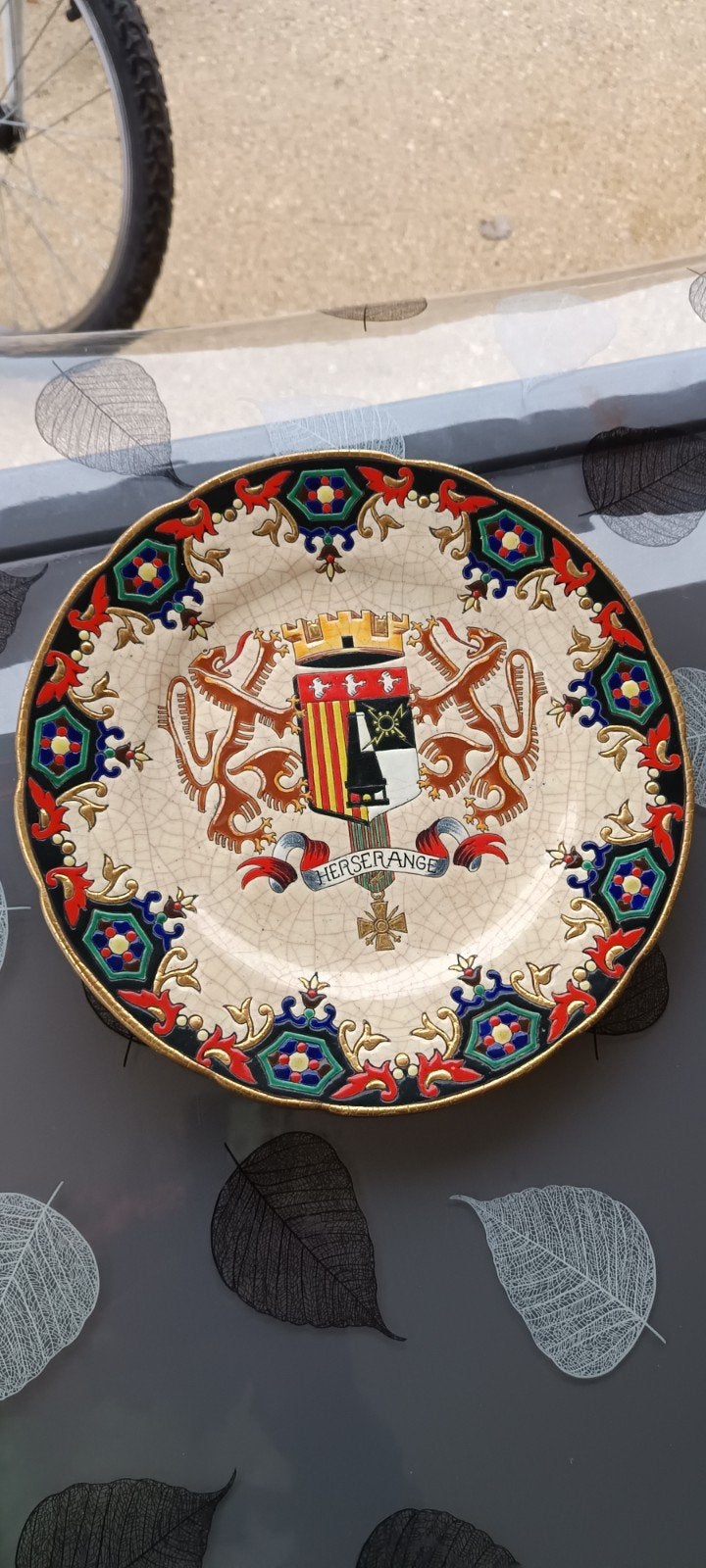 Assiette émaux Longwy " Herserange", Antiquités & Art, Enlèvement ou Envoi