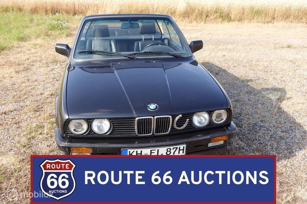 BMW 320i Cabriolet | 1987 | Route 66 Auctions, Zwart, Bedrijf, Handgeschakeld, Overige carrosserie