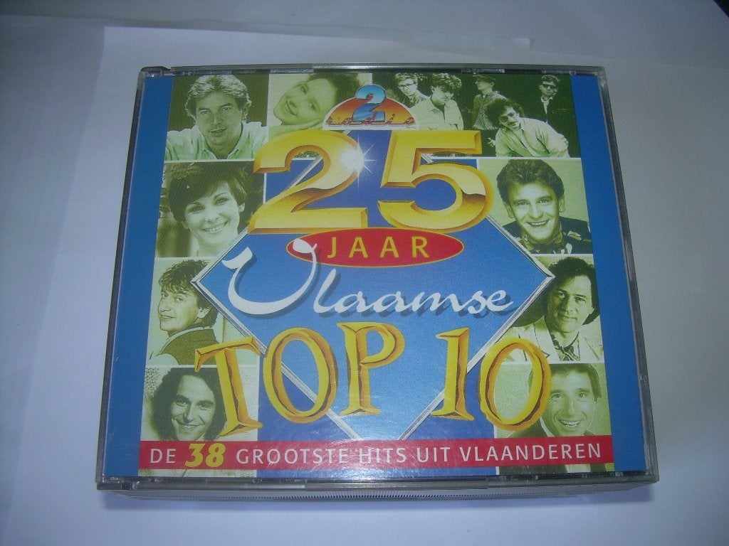2 CD BOX - RADIO 2 - 25 JAAR VLAAMSE TOP 10, En néerlandais, Enlèvement ou Envoi, Premier pressage, Comme neuf