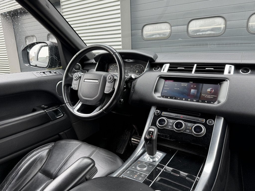 Land Rover Range Rover Sport 3.0 TDV6 HSE Dynamic | Camera |, Automaat, 2993 cc, 2102 kg, Zwart