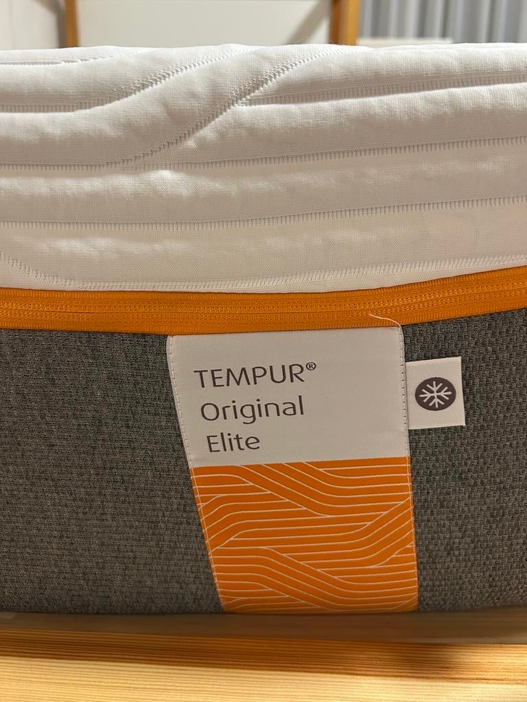Tempur matras 90x200, Ophalen, Zo goed als nieuw, Matras