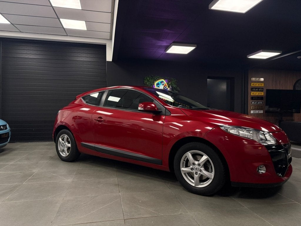 RENAULT MEGANE SPORT COUPE 2012 BENZINE 111.000 KM, Auto's, Renault, Bluetooth, Euro 5, 1600 cc, Handgeschakeld