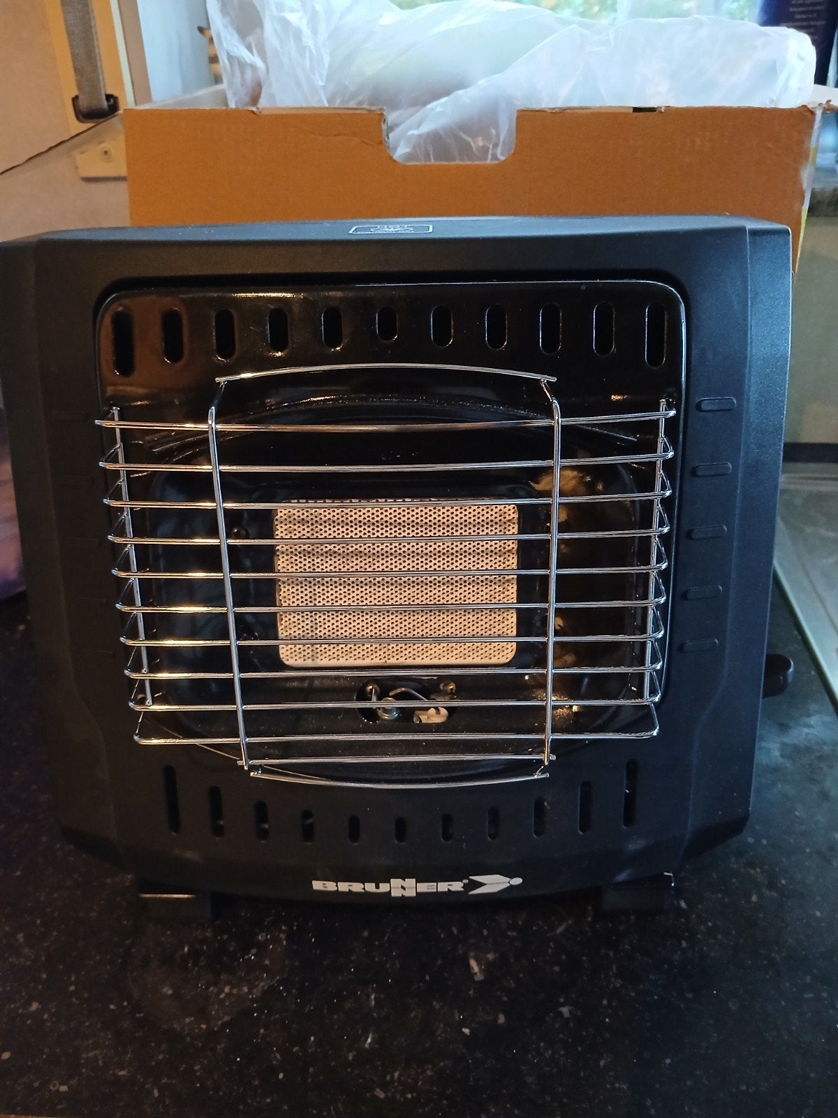 draagbare gaskacheltje is een Brunner Devil Heater HD (1,2 k, Ophalen, Gas, Zo goed als nieuw, Vrijstaand