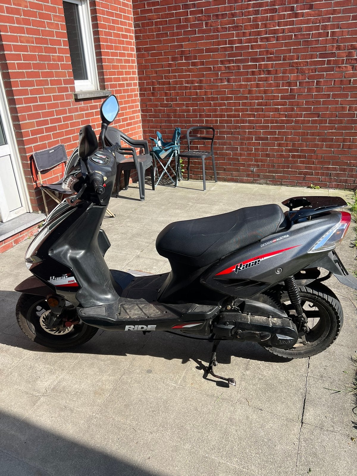 50cc classe B, Fietsen en Brommers, Ophalen, Zo goed als nieuw