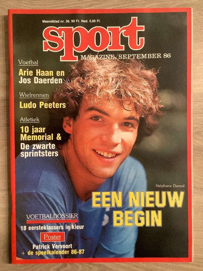 Voetbalgids 1986-1987 Sport Magazine, Ophalen of Verzenden, Balsport, Sport Magazine, Zo goed als nieuw