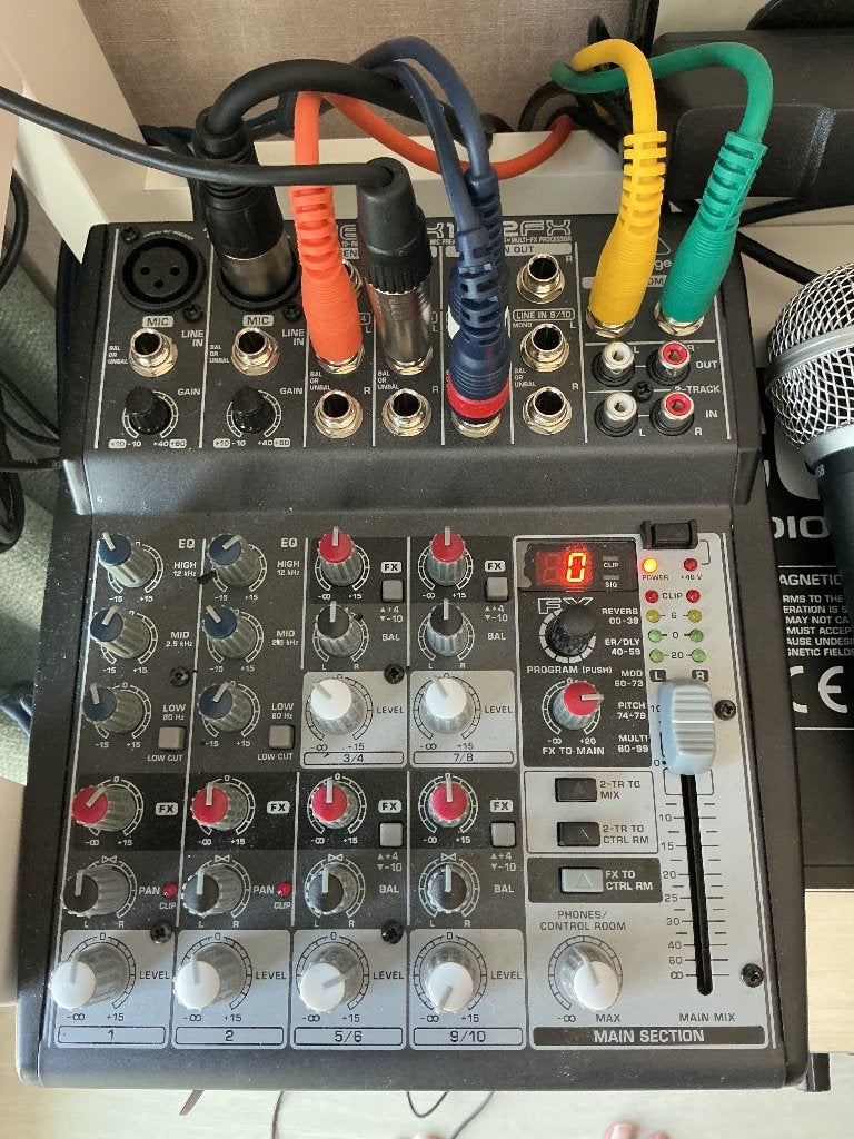 Mixeur Behringer Xenix 1002fx en parfait état, Enlèvement ou Envoi, Comme neuf, 5 à 10 canaux, Entrée micro