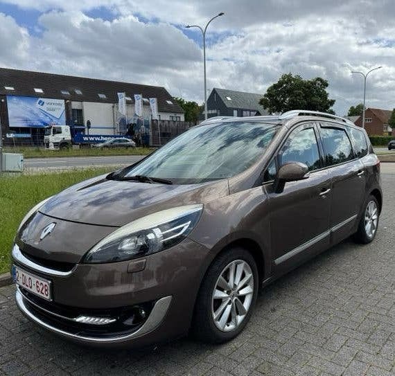 Renault Grand Scenic 2013-Privilege-EDC-Diesel 1.5 dci, Auto's, Euro 5, Zwart, 4 cilinders, Bruin