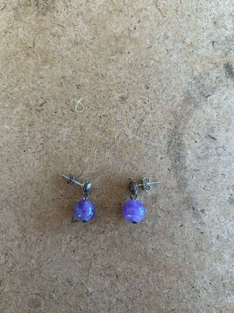 Boucle d’oreille mauve, Bijoux, Sacs & Beauté, Boucles d'oreilles, Enlèvement, Comme neuf, Violet, Pendantes