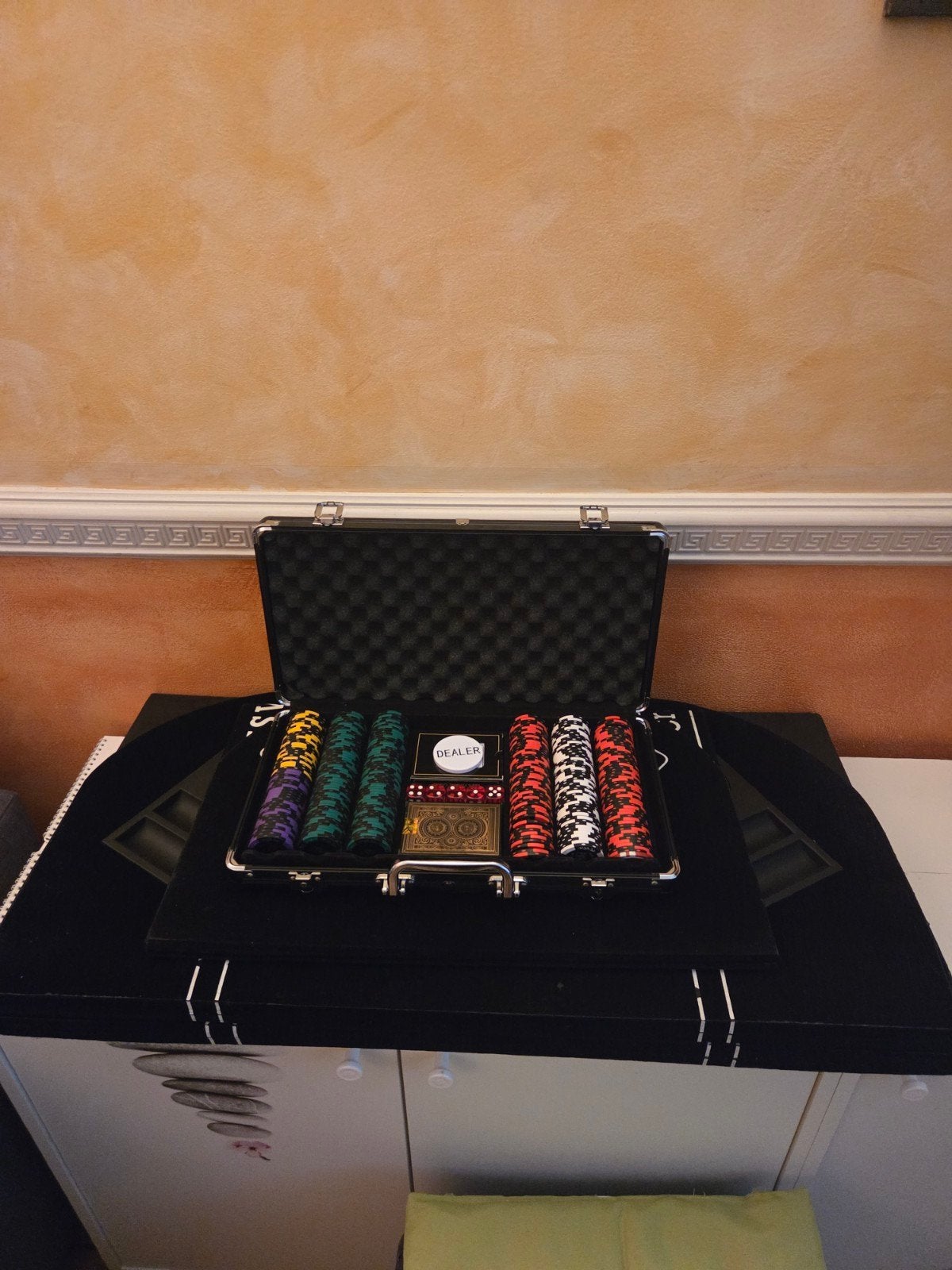 Tapis de poker et jetons, avec tapis de black jack, Enlèvement
