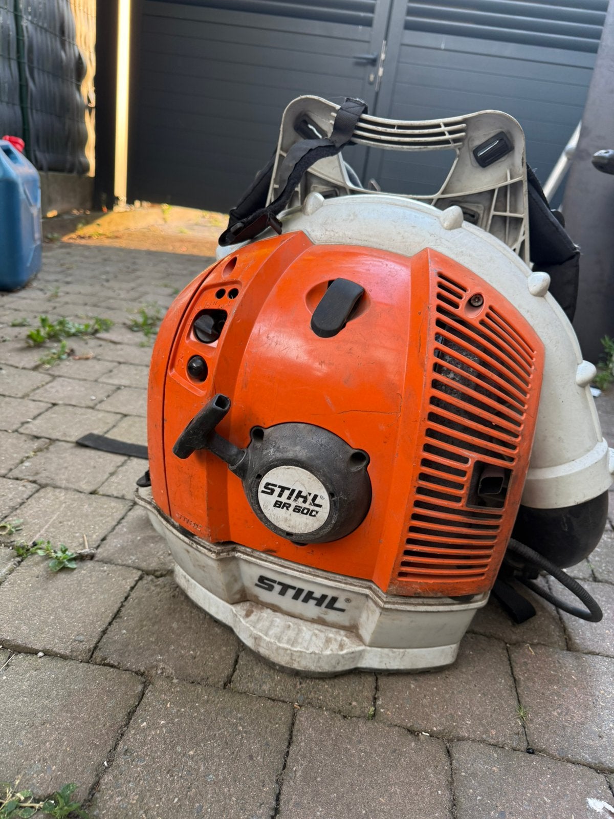 STIHL -BR600 2021 uitstekende staat, Tuin en Terras, Bladblazers, Ophalen, Zo goed als nieuw, Accu