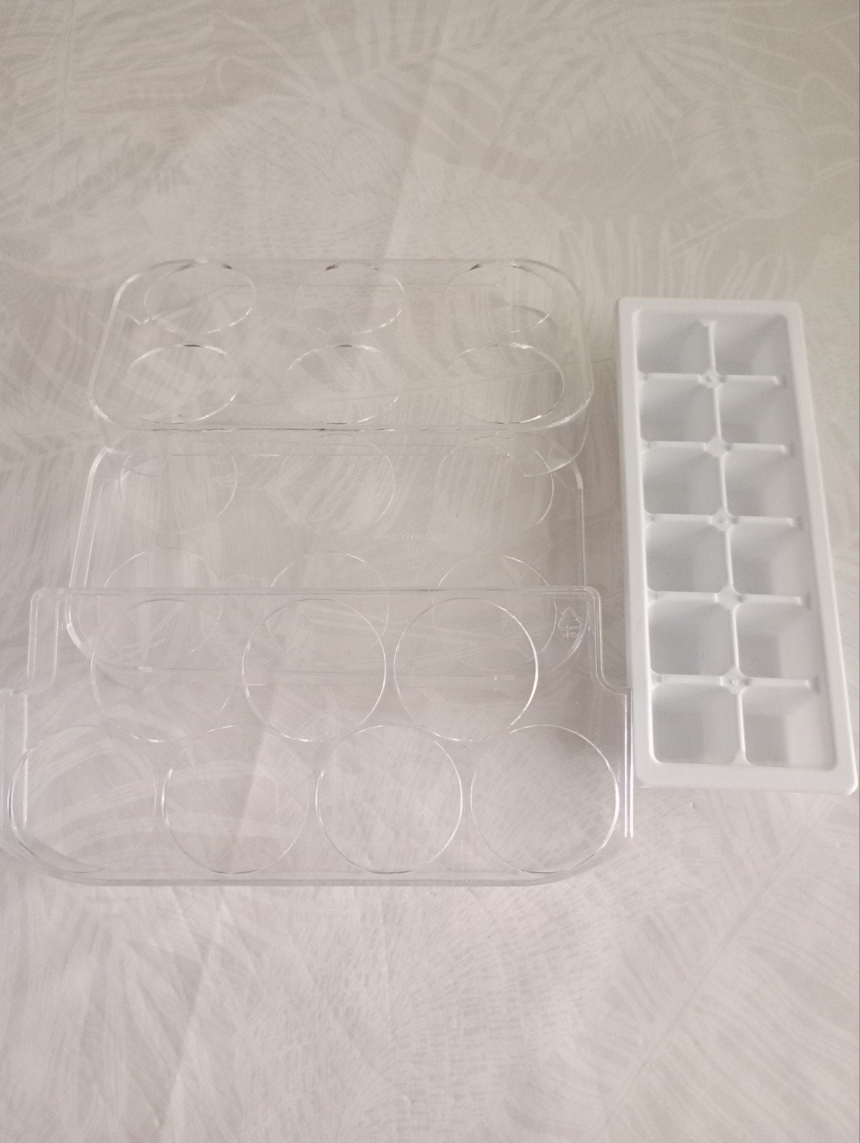 Lot accessoires frigo – 3 supports à œufs (18 pièces) + 1 ba, Enlèvement ou Envoi