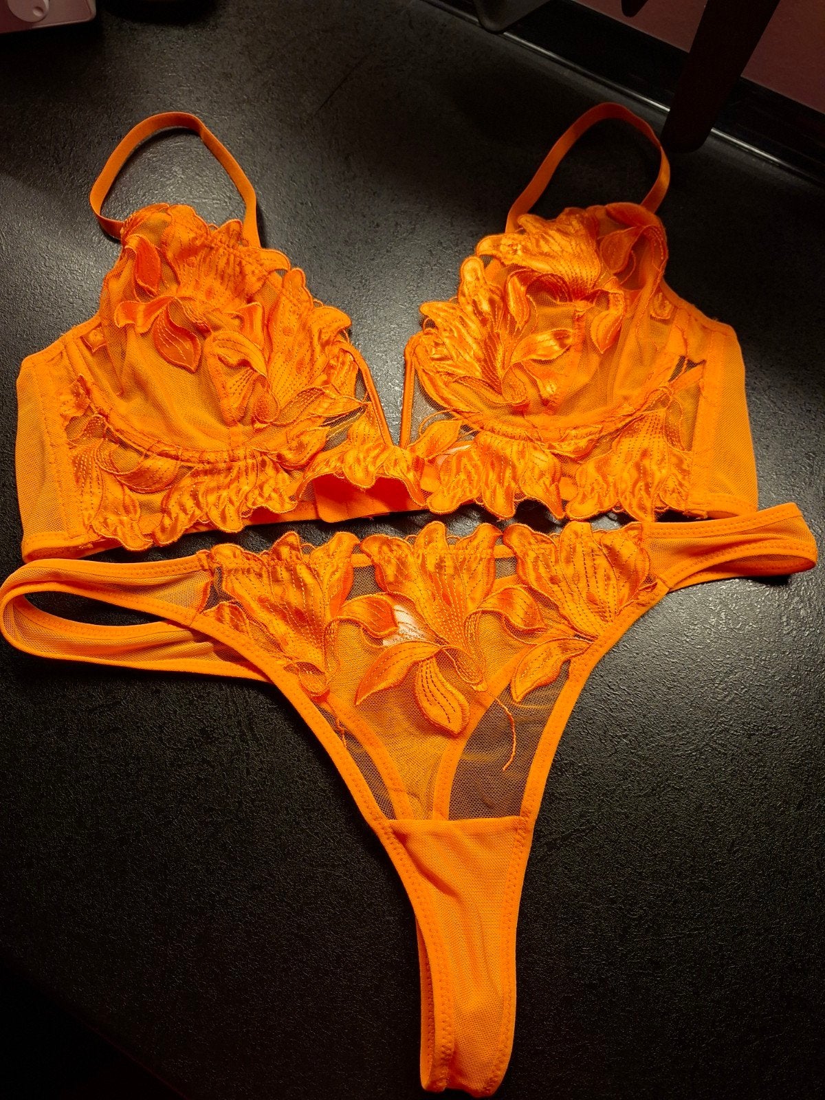 oranje set, Ophalen of Verzenden, Oranje, BH