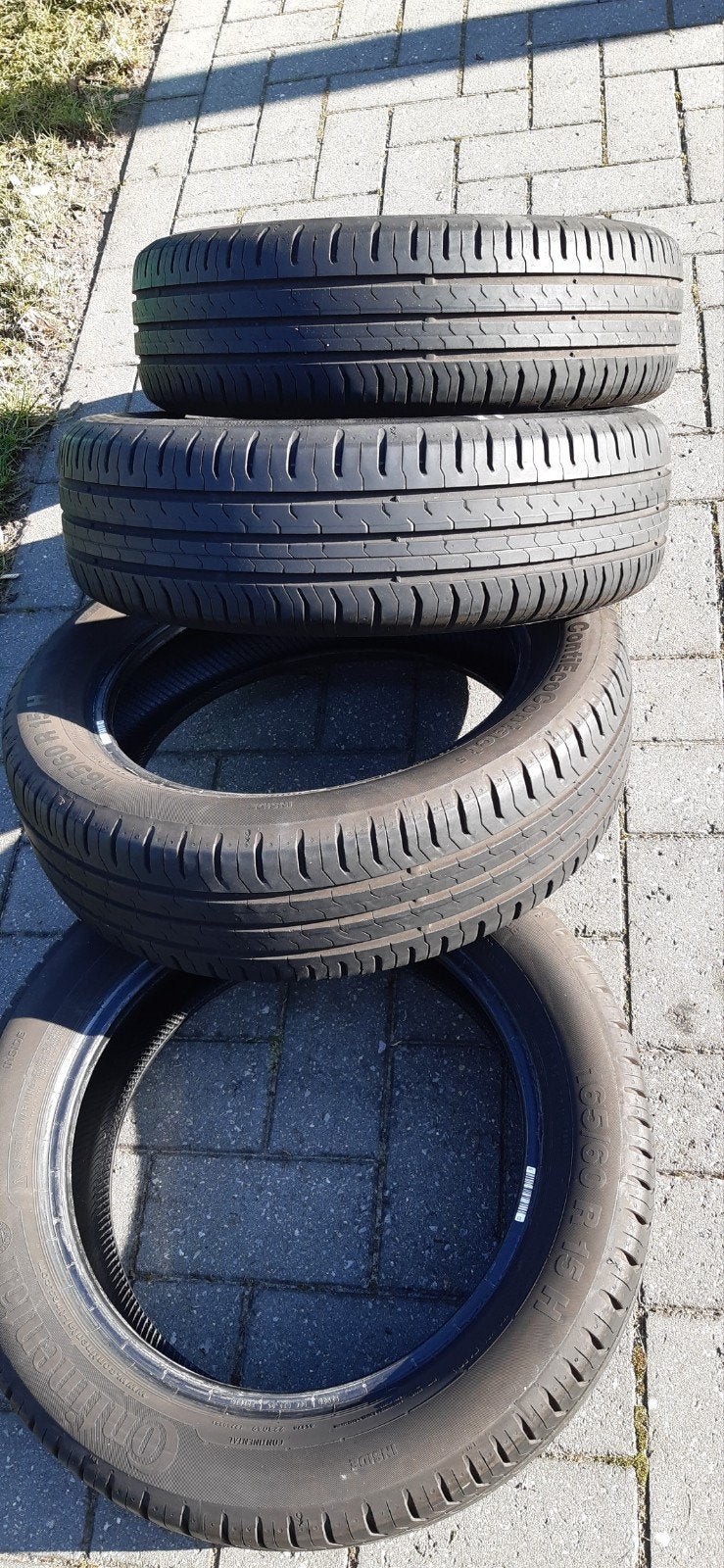 4 pneus Eco Continental pour 80 euros, Autos : Pièces & Accessoires, Pneus & Jantes, 15 pouces, Véhicule de tourisme, Pneus été