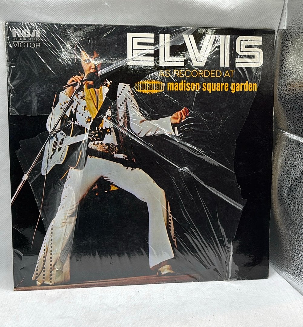 Elvis Presley — op vinyl LP in Madison Square Garden Garden, Cd's en Dvd's, Vinyl | Rock, Ophalen of Verzenden, Gebruikt, LP