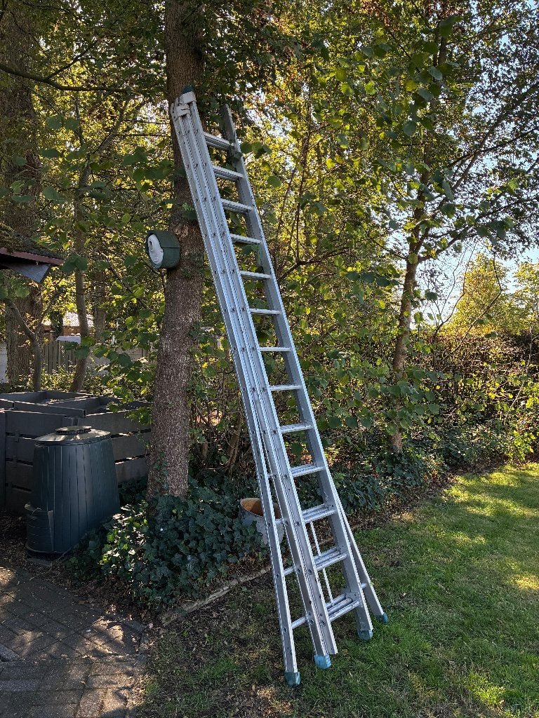 Aluminium ladder 3 x 13, Doe-het-zelf en Bouw, Ophalen, Gebruikt, Ladder, Opvouwbaar of Inschuifbaar