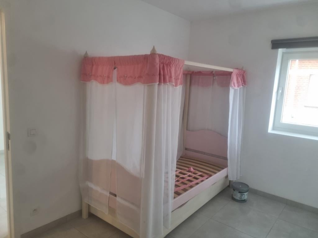 Hemel bed, Ophalen