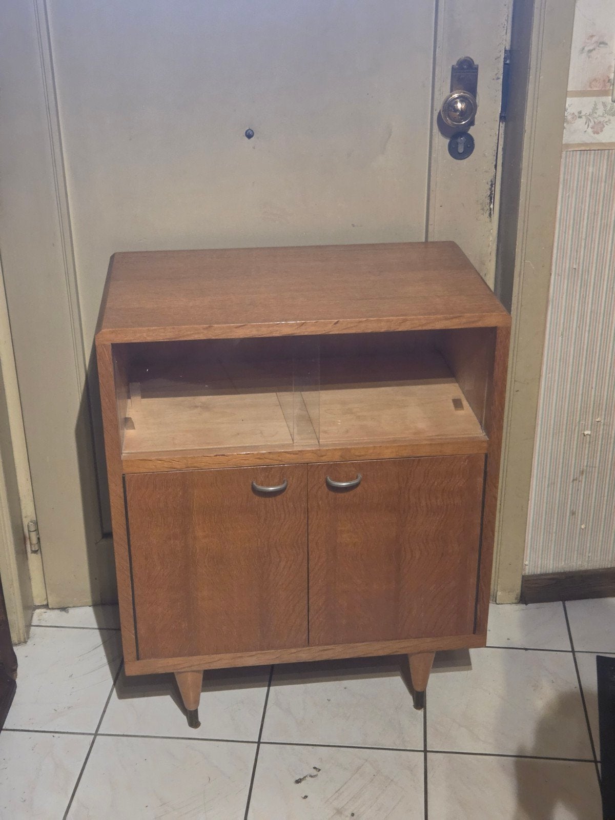 zeer mooi vintage kastje uit de jaren 60, Huis en Inrichting, Ophalen of Verzenden