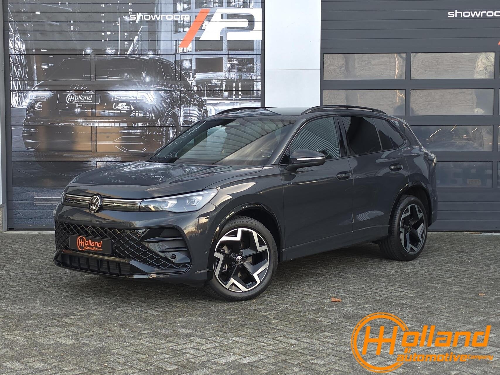 Volkswagen Tiguan 1.5 eTSI R-Line Edition|360cam|ACC|Massage, Argent ou Gris, 110 kW, Entreprise, 5 portes