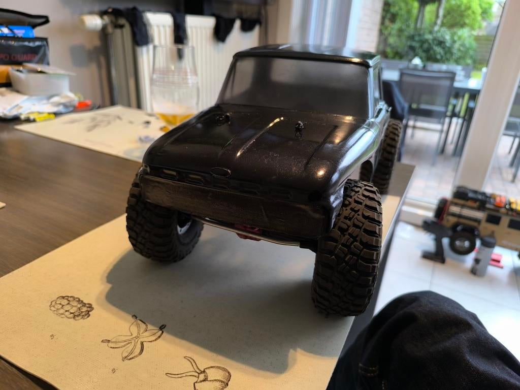 1/10 axxial custom build Ford ranger 1993
+ Lichtkit te mont, Ophalen of Verzenden