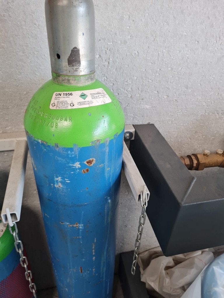 2 bouteilles de gaz mixtes GASCO 40 L, Bricolage & Construction, Enlèvement, Neuf, CO2