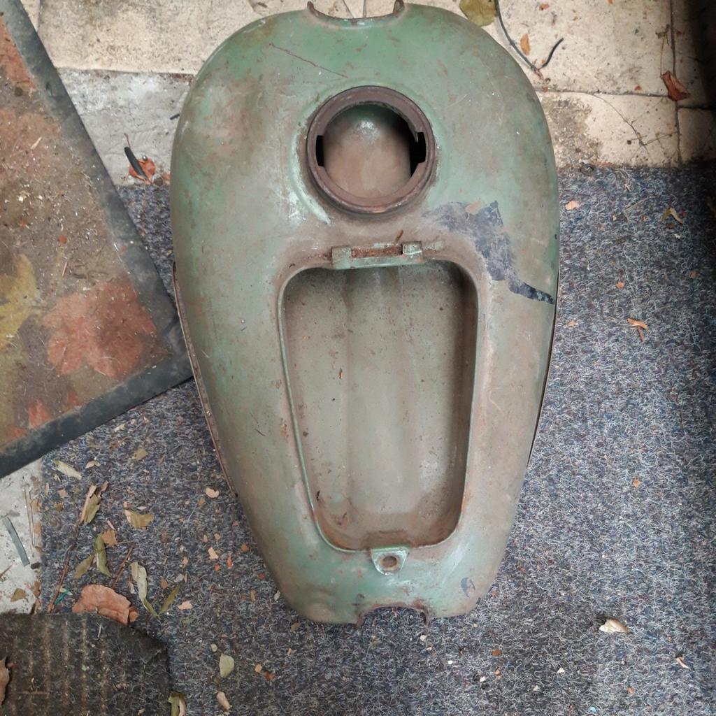 Oldtimer motoren onderdelen fn tank, Motoren, Onderdelen | Oldtimers, Ophalen of Verzenden