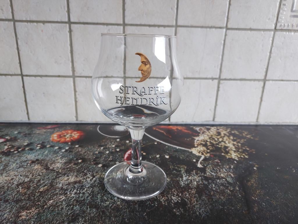 Vertalen..., Enlèvement ou Envoi, Comme neuf, Verre à bière