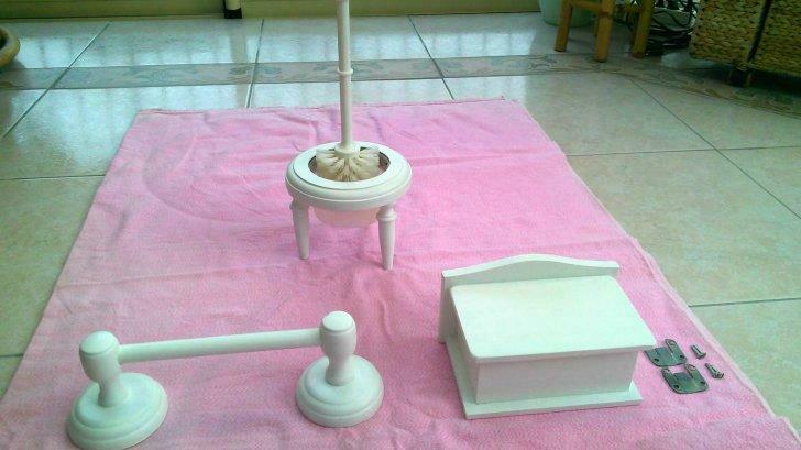 Ensemble porte serviette, porte papier wc, porte brosse wc., Enlèvement, Utilisé, Blanc, Autres types