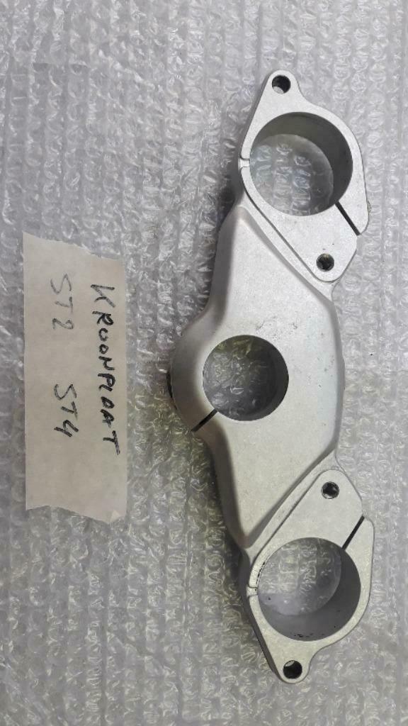 Ducati ST2 ST4 Monster S4 kroonplaat  34110281A, Motoren, Ophalen of Verzenden, Gebruikt