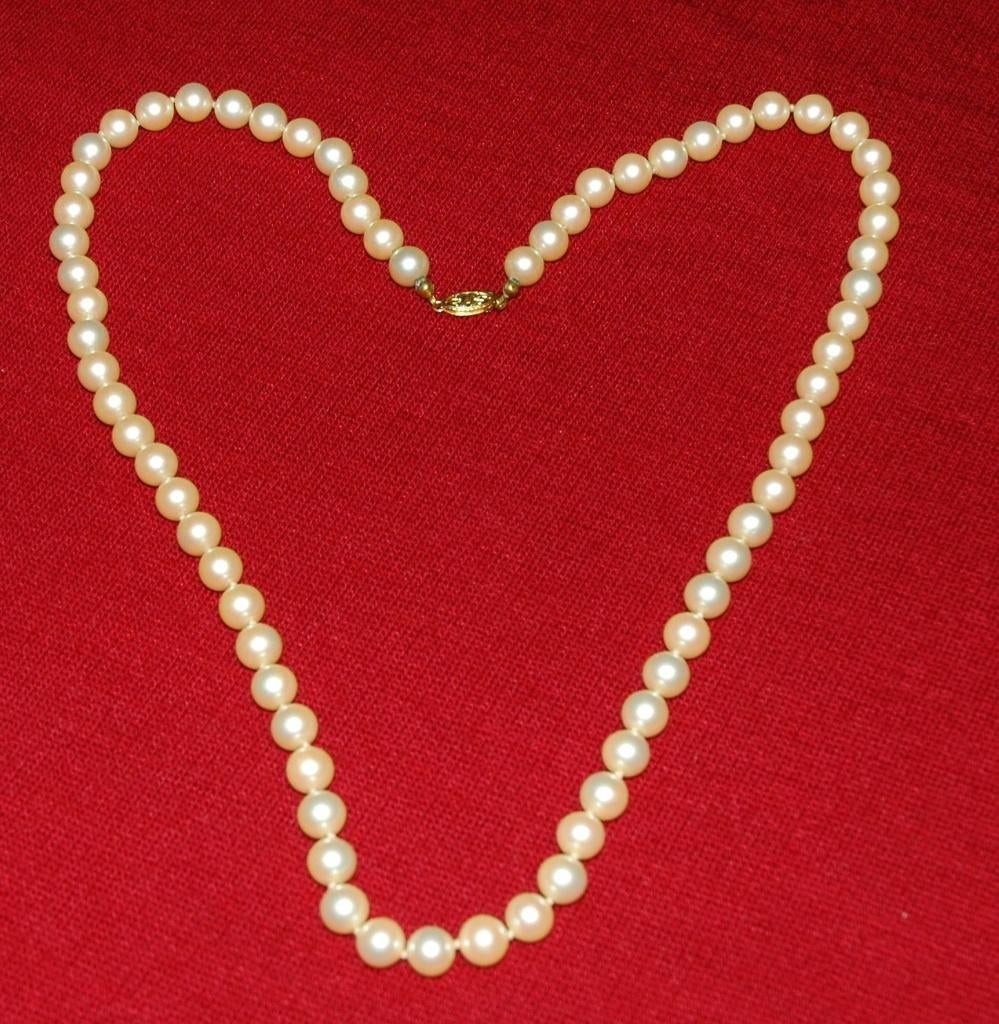 Collier ou sautoir de 69 perles de Majorque, Enlèvement ou Envoi, Collier, Doré