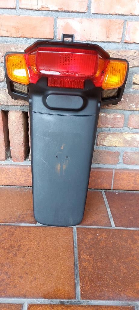 MBK booster spatbord achterlicht, Enlèvement