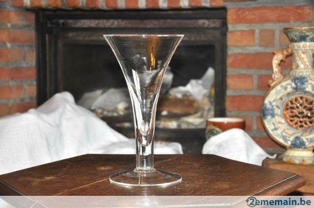 vase coupe