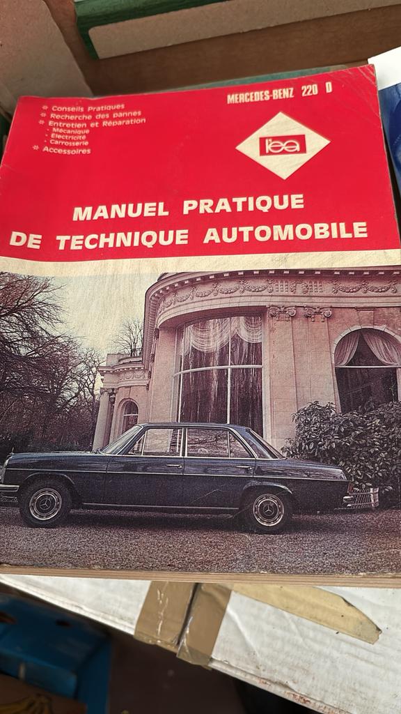 Manuel d'utilisation Mercedes-Benz 1975 220 D, Enlèvement ou Envoi