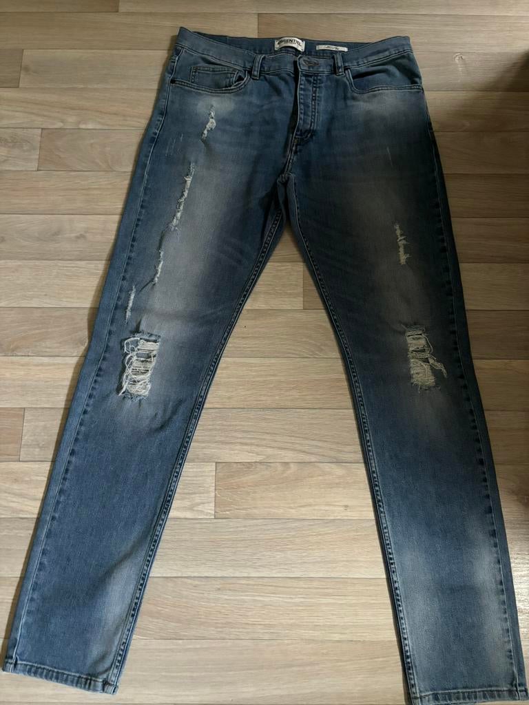 Mt 33 Essentiel Antwerp jeansbroek, Enlèvement ou Envoi, Comme neuf, Essentiel Antwerp, W33 - W34 (confection 48/50)