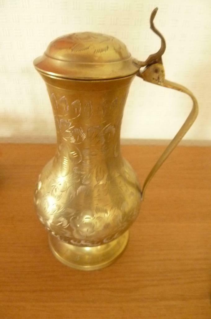 Ancien Cruchon Avec Couvercle En Cuivre Martele, Enlèvement ou Envoi, Cuivre