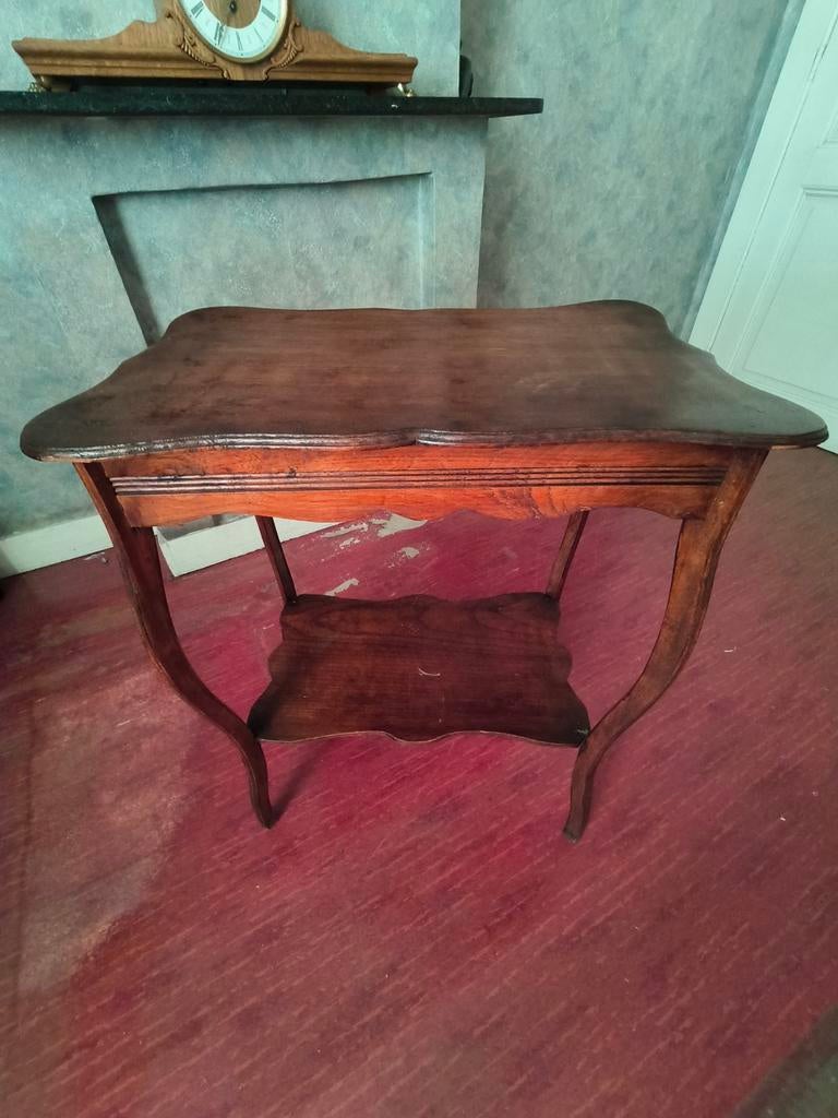 Table d'appoint, Ophalen