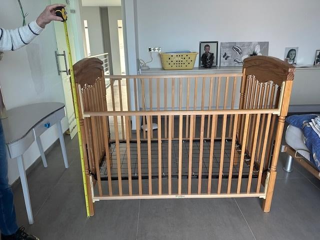 Lit bébé et enfant junior, Enfants & Bébés, 70 à 85 cm, Comme neuf, Sommier à lattes, Enlèvement