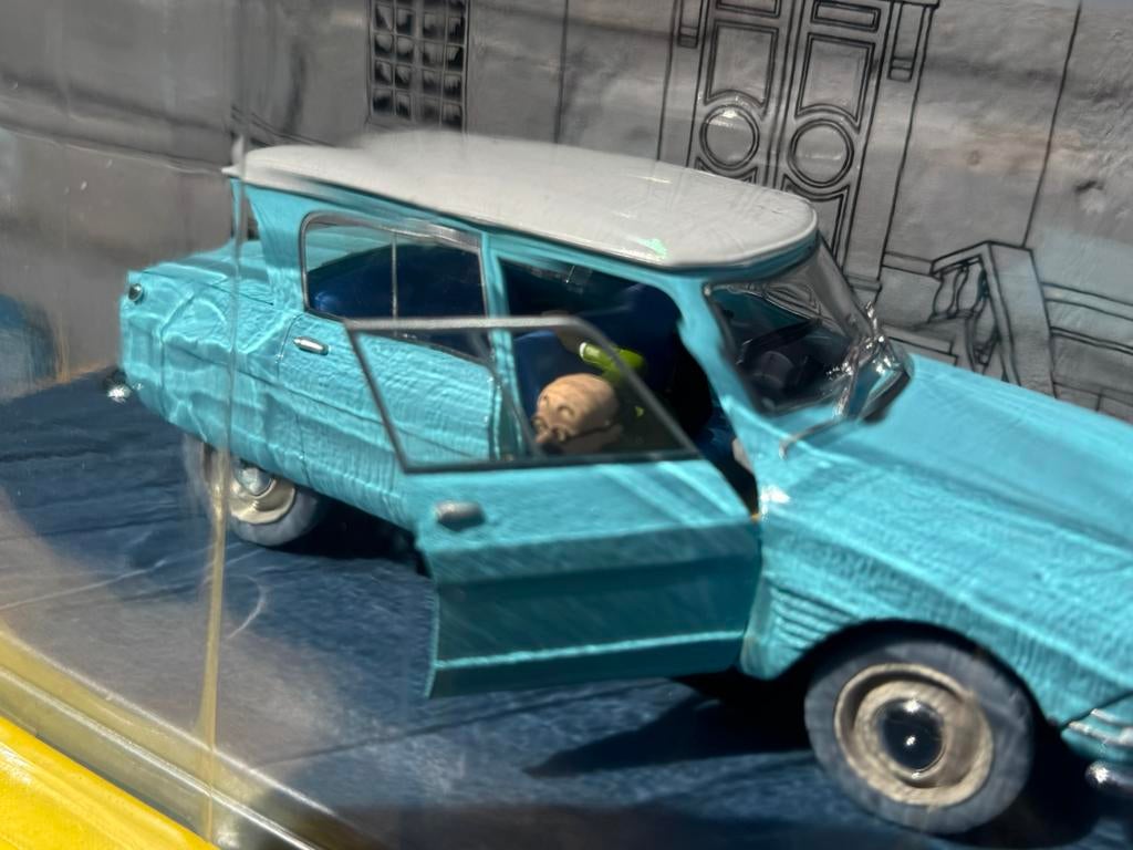 Kuifje auto 1 op 24 Citroen, Ophalen of Verzenden, Kuifje, Zo goed als nieuw, Beeldje of Figuurtje