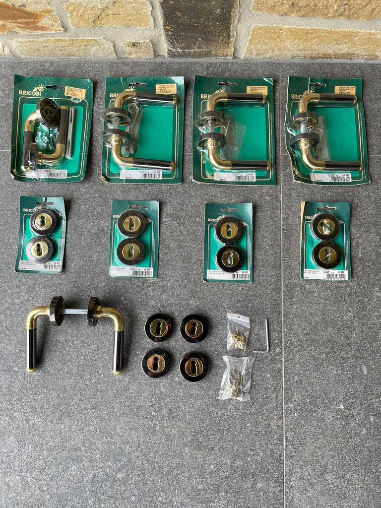 5 paires de Poignées de porte (Neuves) avec rosaces, Enlèvement ou Envoi, Neuf, Cuivre ou Laiton, Loquet ou Poignée