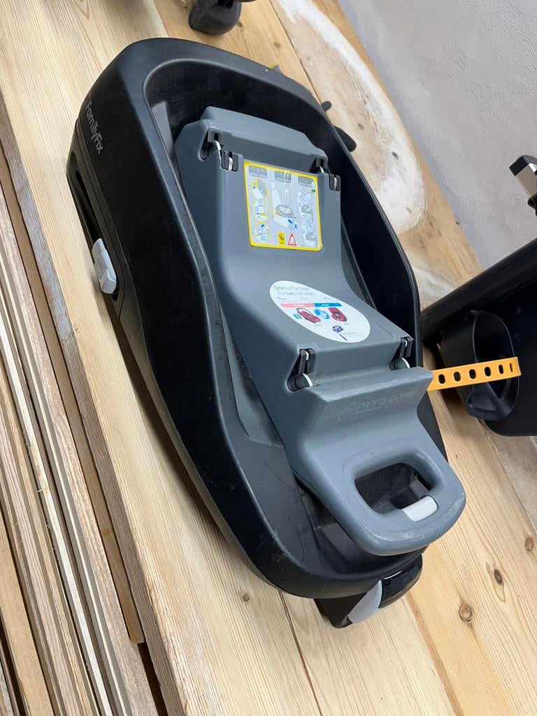 Maxi Cosi Family fix Iso Fix base adapter, Ophalen, Zo goed als nieuw