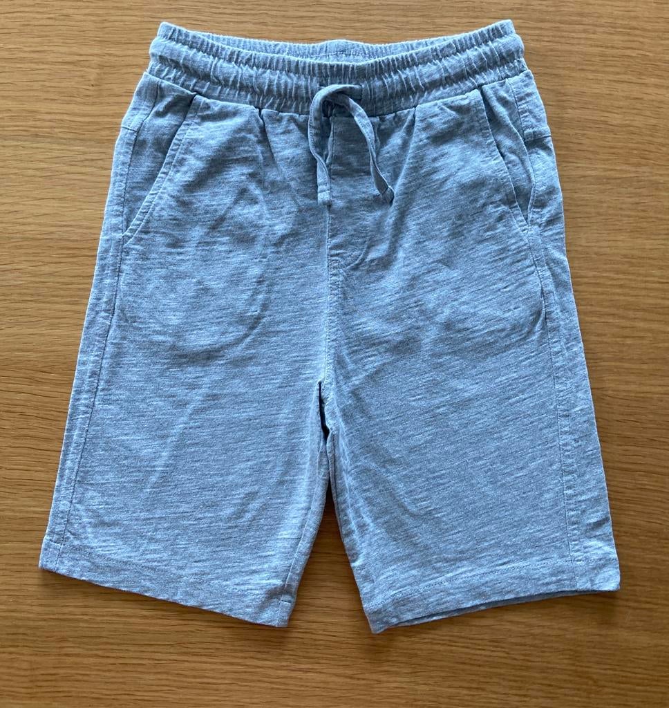 Short / Bermuda gris TAO - 10 ans - 5€, Enfants & Bébés, Vêtements enfant | Taille 140, Enlèvement ou Envoi, Comme neuf, Tape à l’œil