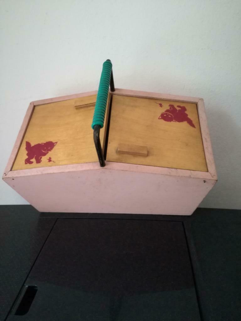 roze kleine naaikist jaren 50-60 kat - muis retro, Verzamelen, Retro, Overige typen, Ophalen of Verzenden