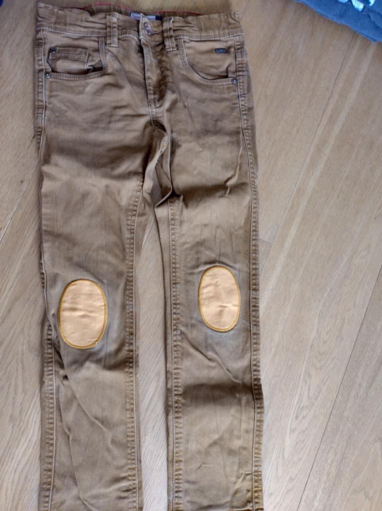 pantalon, beige, taille 134, C&A, Pantalon, Garçon, C&A, Enlèvement ou Envoi