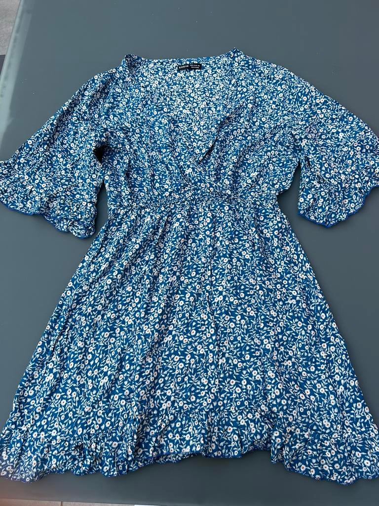 Robe Shein taille 38/M, Taille 38/40 (M), Enlèvement ou Envoi, Au-dessus du genou, Comme neuf