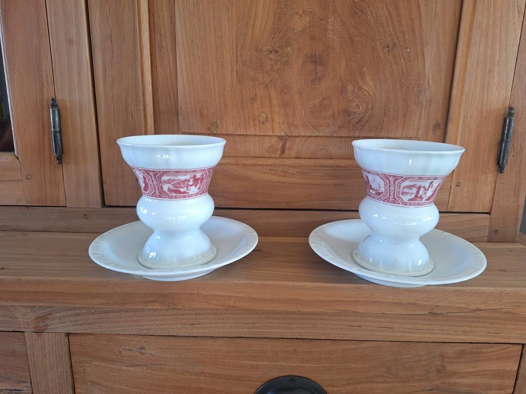 Heinrich Bavaria kopjes en schotel, Ophalen
