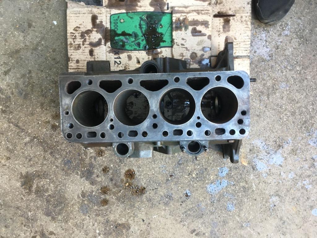 Bloc moteur pour Simca 9, Enlèvement ou Envoi, Utilisé, Autres marques automobiles