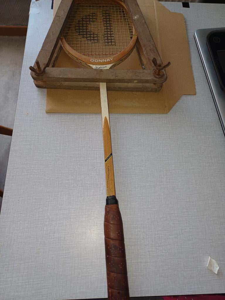 Squashracket van Donnay, Sport en Fitness, Ophalen of Verzenden, Gebruikt, Racket
