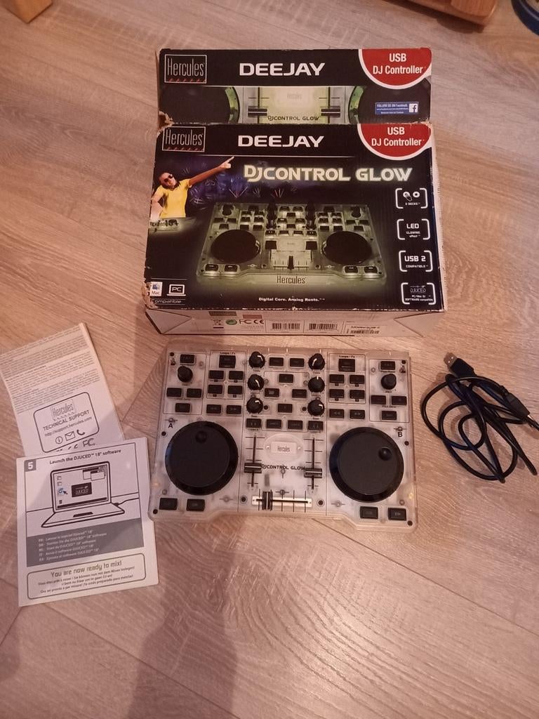 Dj control glow, Muziek en Instrumenten, Ophalen of Verzenden, Zo goed als nieuw, Draaitafel