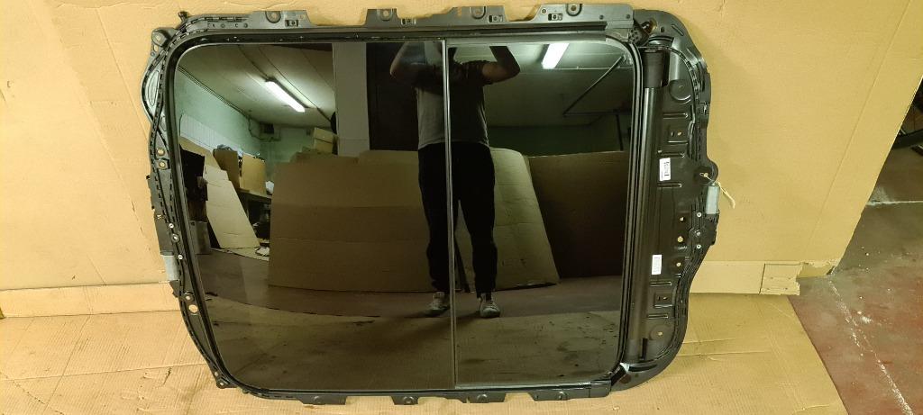 4m88770411nx toit panoramique q8 4m8 toit ouvrant Q8 4M8, Autos : Pièces & Accessoires, Carrosserie & Tôlerie, Audi, Avant, Arrière