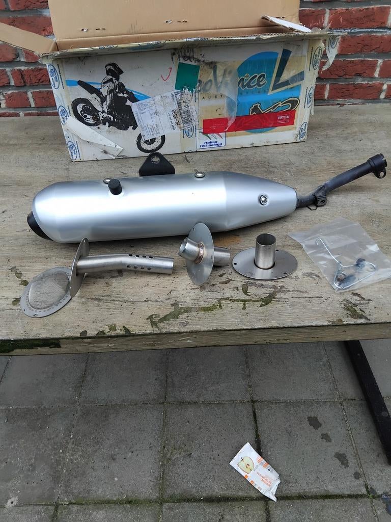 Uitlaat suzuki dr 125 sm, Motoren, Particulier
