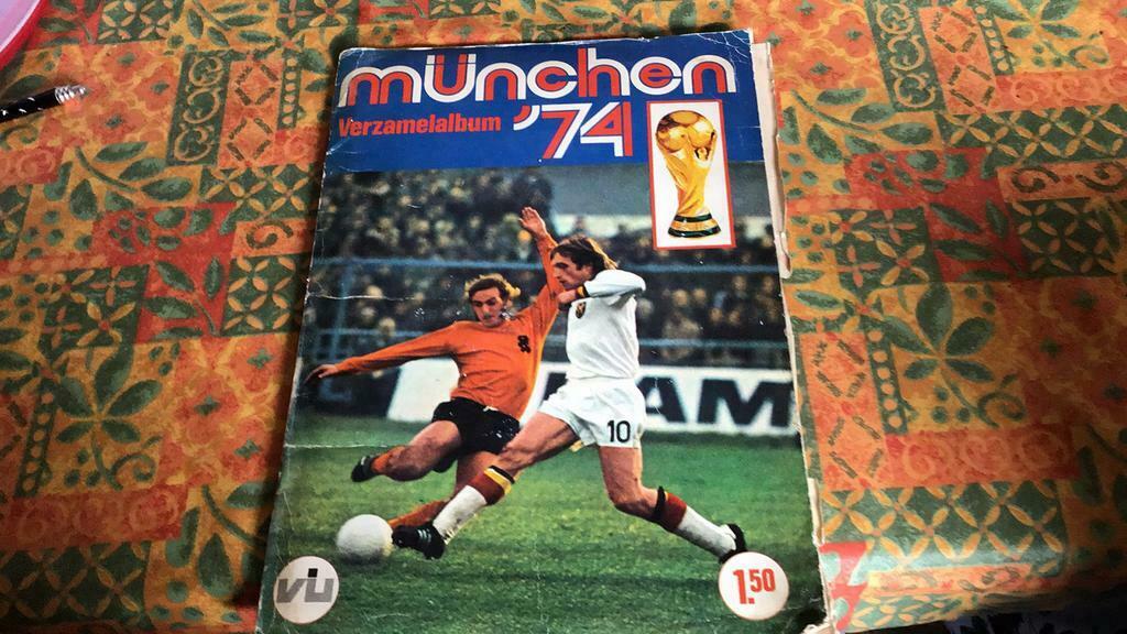 München 74(t), Boeken, Ophalen of Verzenden, Gelezen, Vanderhout, Plaatjesalbum